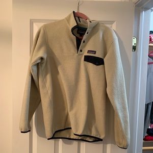 CREAM COLORED PATAGONIA
